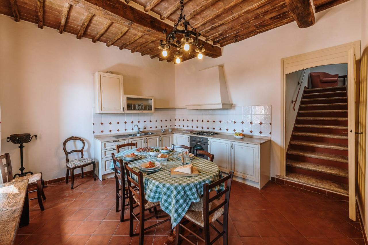 Borgo Villa A Sesta San Gusme Екстериор снимка