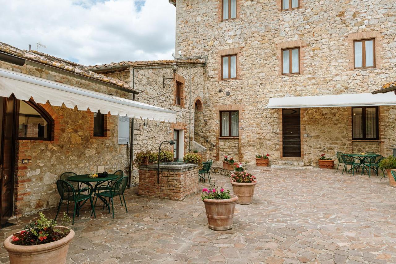 Borgo Villa A Sesta San Gusme Екстериор снимка