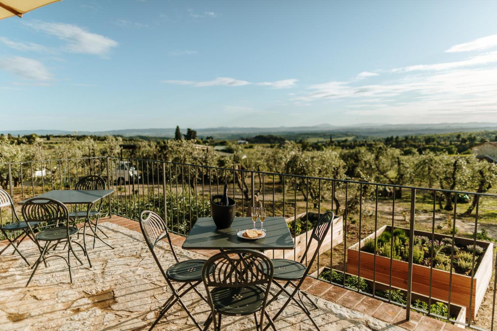 Borgo Villa A Sesta San Gusme Екстериор снимка